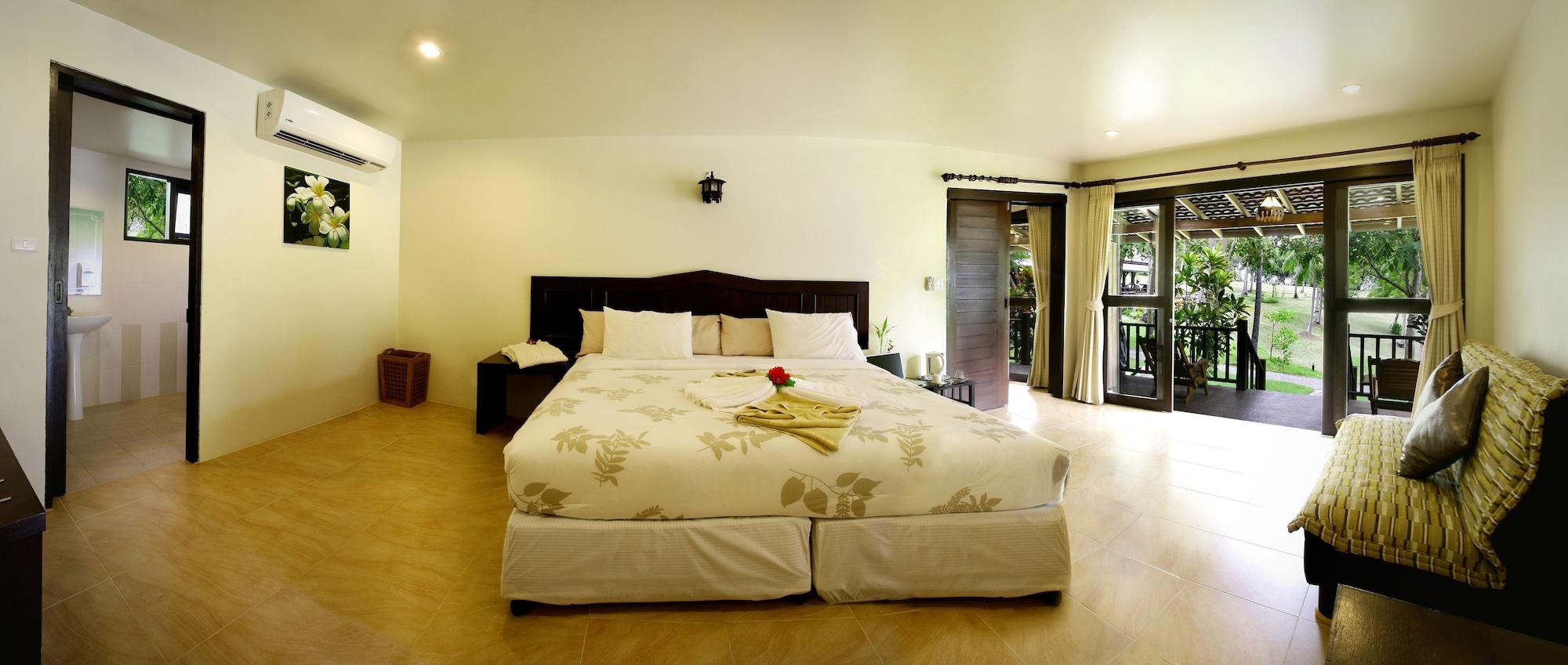Banraya Resort And Spa Koh Racha Yai Exterior photo