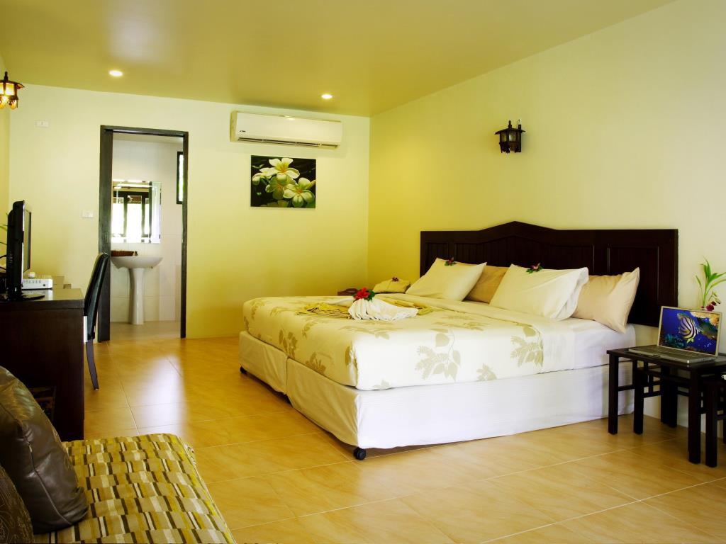 Banraya Resort And Spa Koh Racha Yai Exterior photo