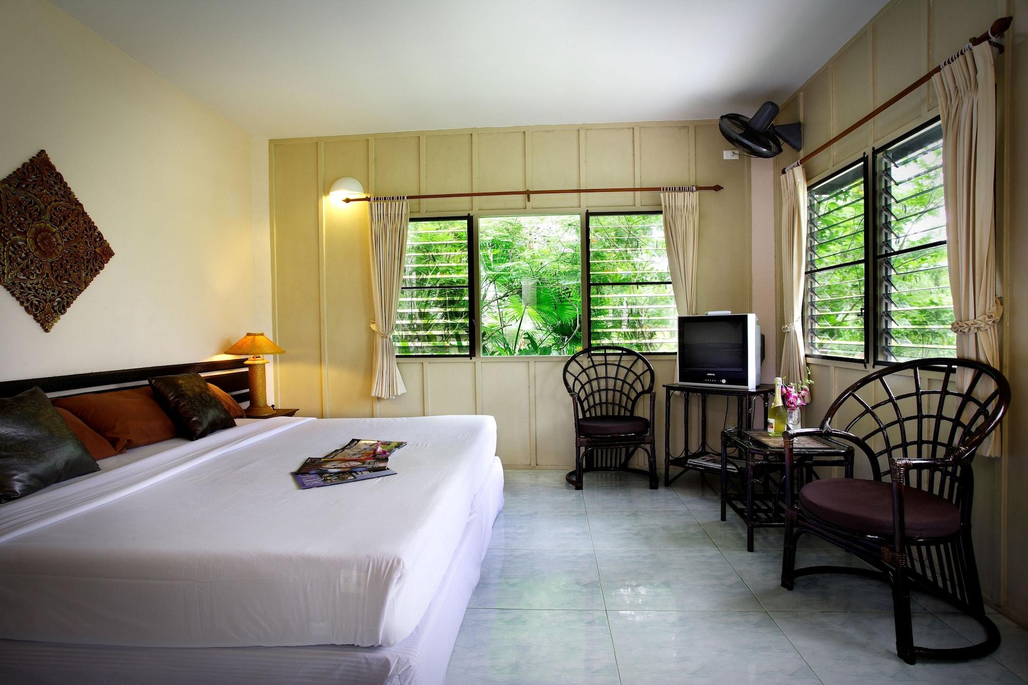 Banraya Resort And Spa Koh Racha Yai Exterior photo