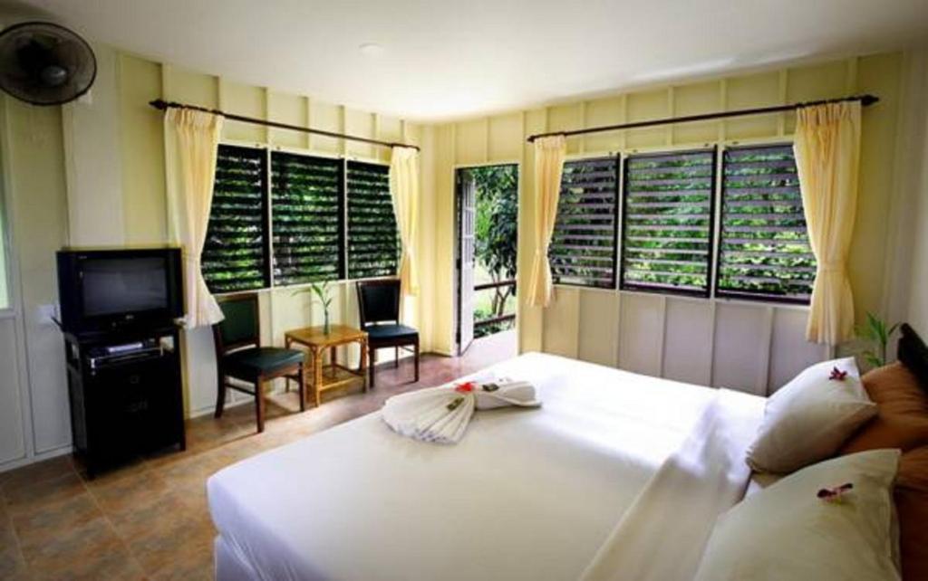 Banraya Resort And Spa Koh Racha Yai Room photo