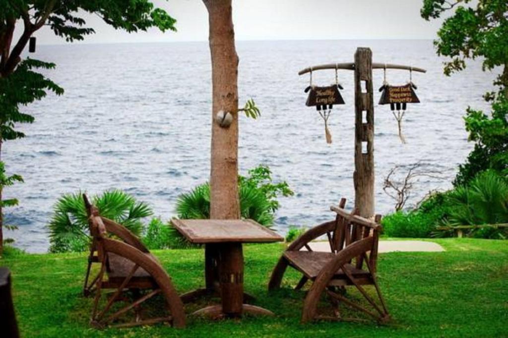 Banraya Resort And Spa Koh Racha Yai Exterior photo