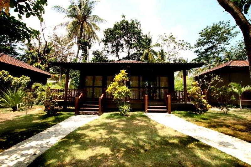 Banraya Resort And Spa Koh Racha Yai Exterior photo