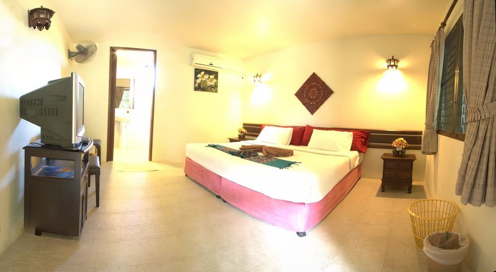 Banraya Resort And Spa Koh Racha Yai Exterior photo